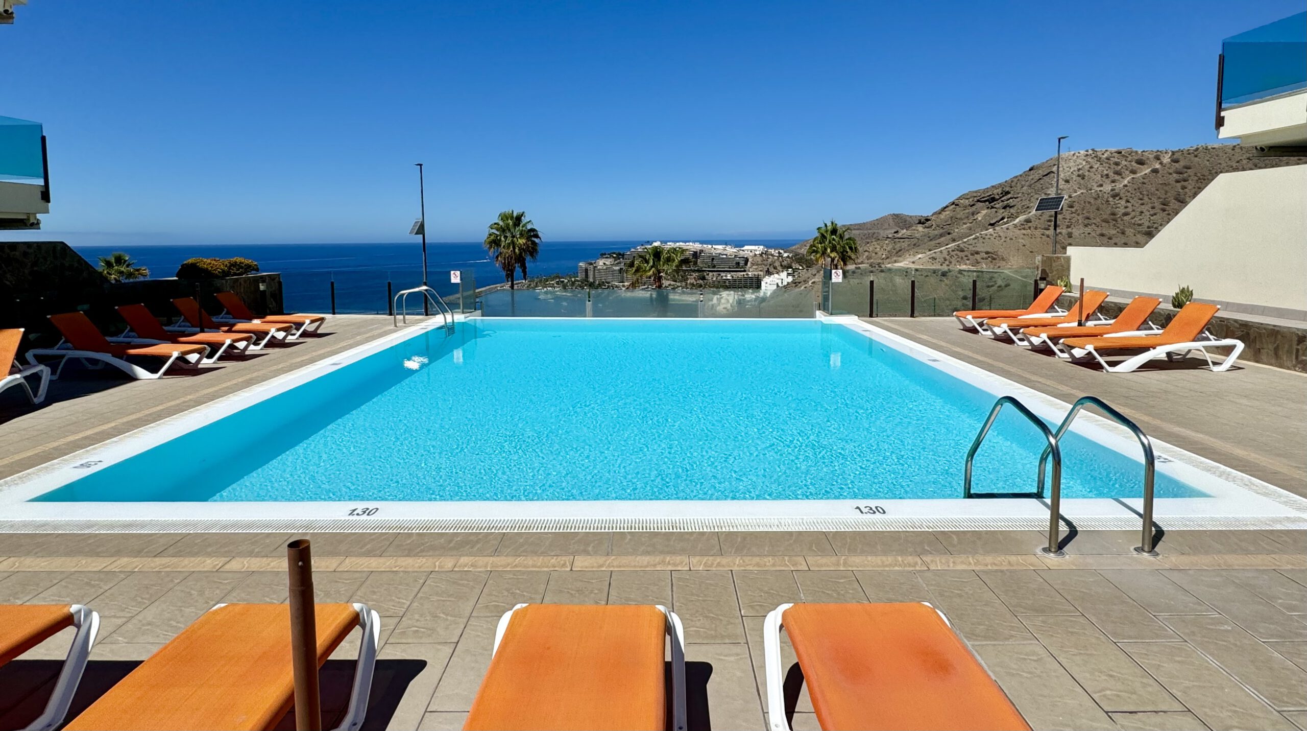 canary4u-casa-tucan-patalavaca-gran-canaria-medence